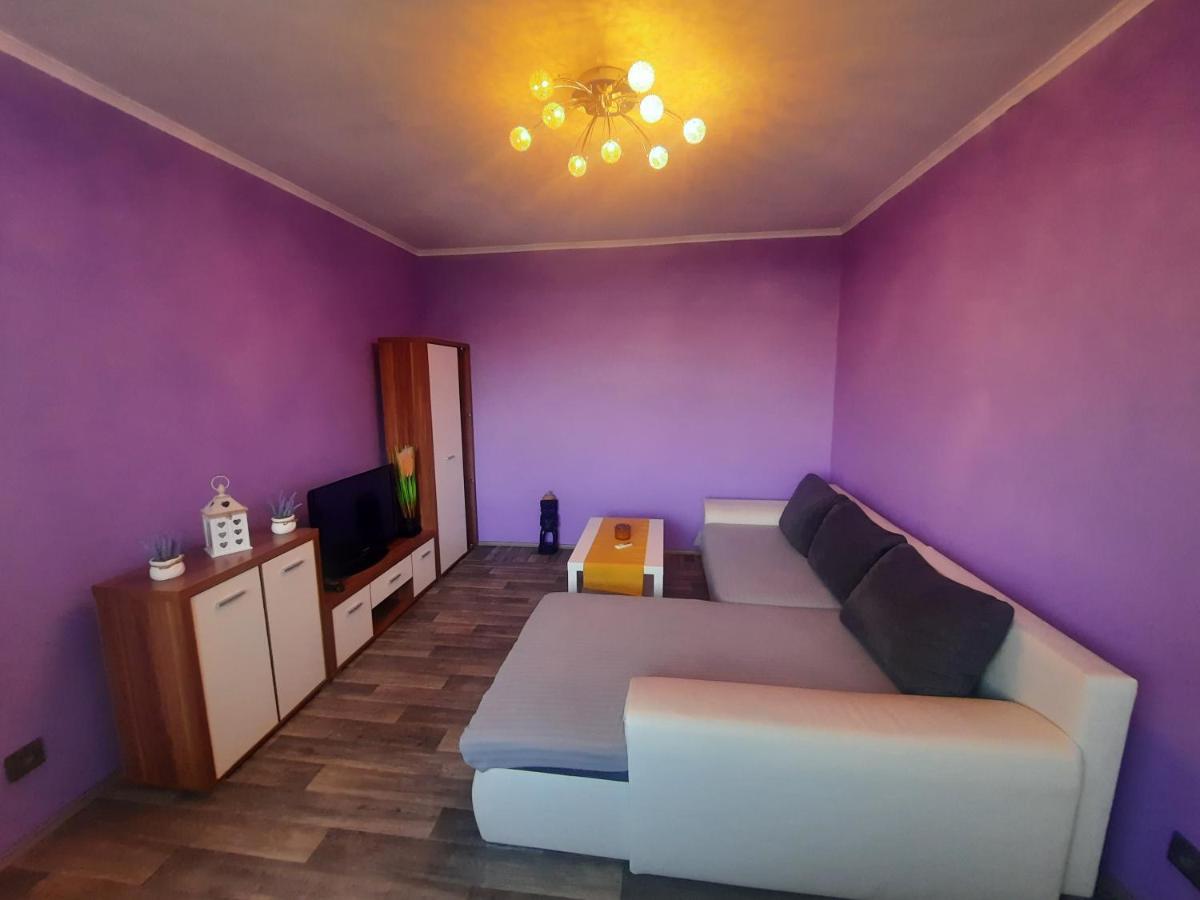 Apartman Sandra Valtice Bagian luar foto